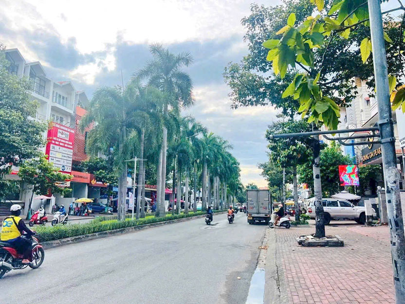 Bán Toà Nhà Góc 2 Mặt Tiền Him Lam Nguyễn Thị Thập